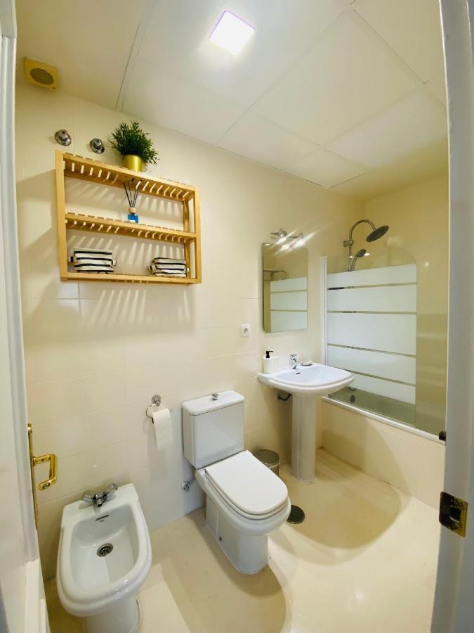 Apartamento Alvarez Quintero - Catedral Seville Luaran gambar